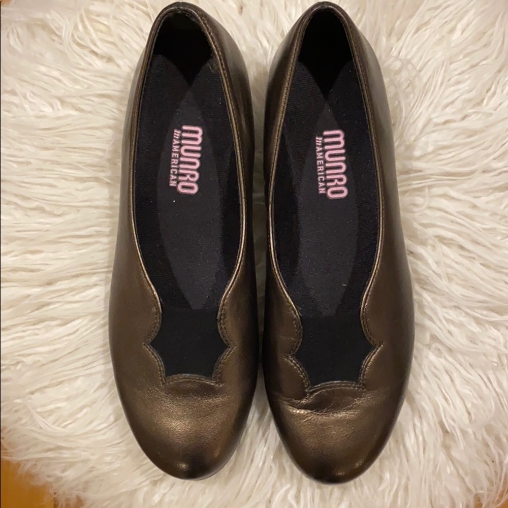Munro Womens Size 6M Luna Bronze Leather Flats